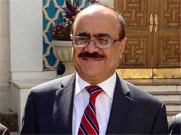 العمراني: الحـ.ـوثي يواصل "جزارة" اليمنيين.. وقيادات منشغلة بالتجارة وغسيل الأموال