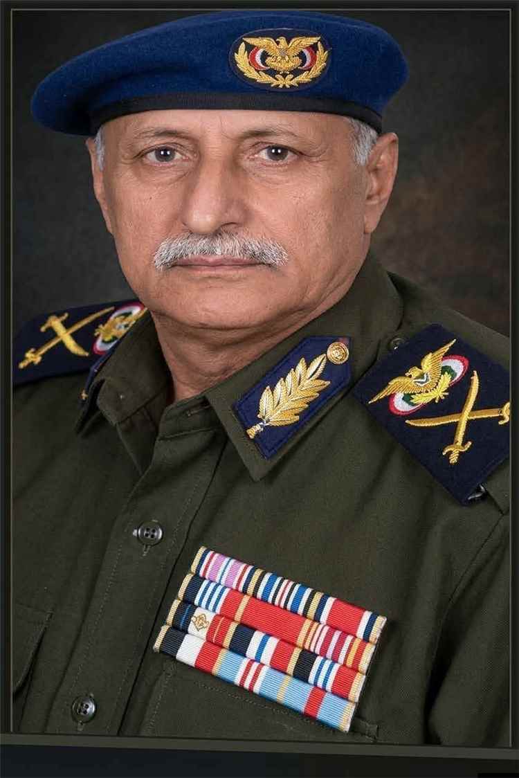 وزير الداخلية ينعي وفاة رئيس مصلحة التأهيل والإصلاح السابق اللواء صالح علي عبدالحبيب