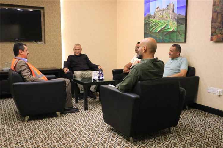 وزارة الشؤون الاجتماعية تشيد بتجربة مجموعة هائل سعيد أنعم في السلامة المهنية