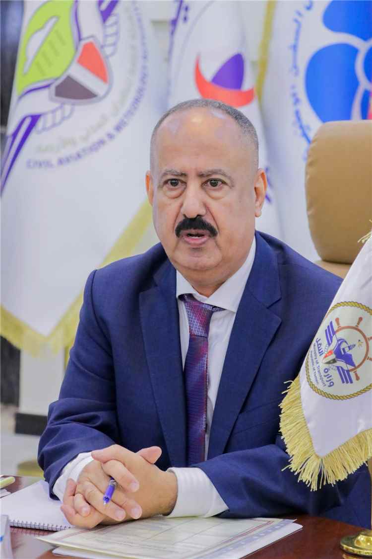 وزير النقل يدين استهداف مليشيا الحوثي الإرهابية لميناء المخا وتدمير منشآته الاقتصادية والمدنية