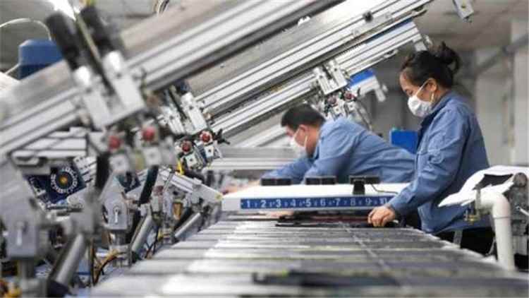 3.5 بالمائة ارتفاعاً بمؤشر أسعار المنتجين في الصين