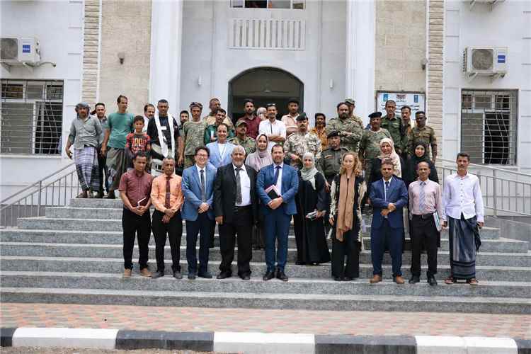 وكيل وزارة العدل يبحث مع وفد هولندي سير عمل مشروع تعزيز الوصول إلى العدالة