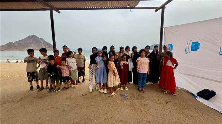 انطلاق أول أيام المخيم الصيفي لمؤسسة رؤية عدن للتنمية