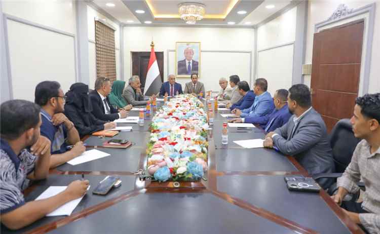 لقاء موسع في عدن يناقش سبل تفعيل الرياضة المدرسية والتربية البدنية