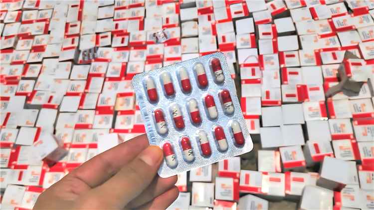 قوات طوق العاصمة عدن تضبط نحو 400 ألف قرص من البريجابالين في نقطة العلم