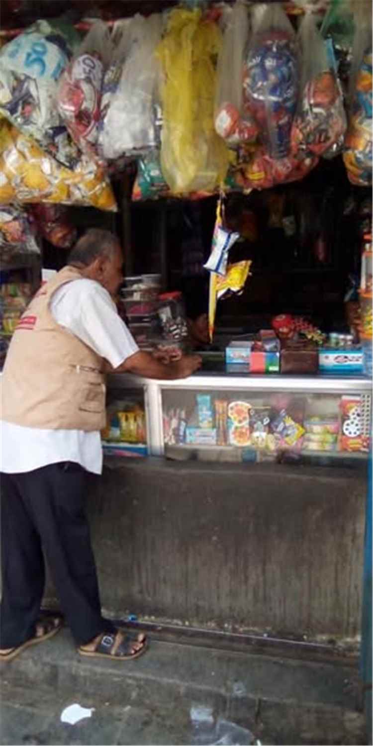 صناعة المعلا" يستمر بتفتيش البقالات والمخابز بمنطقة "الكبسة" ويُشدد على إشهار الأسعار