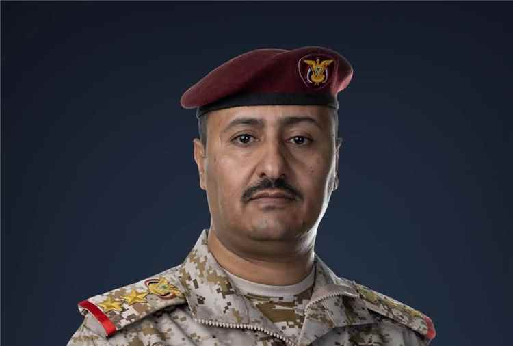 عاجل: ناطق  القوات المسلحة يعلن وقوع خسائر بشرية جراء الهجوم الحـ.ـوثي على ميناء المخا