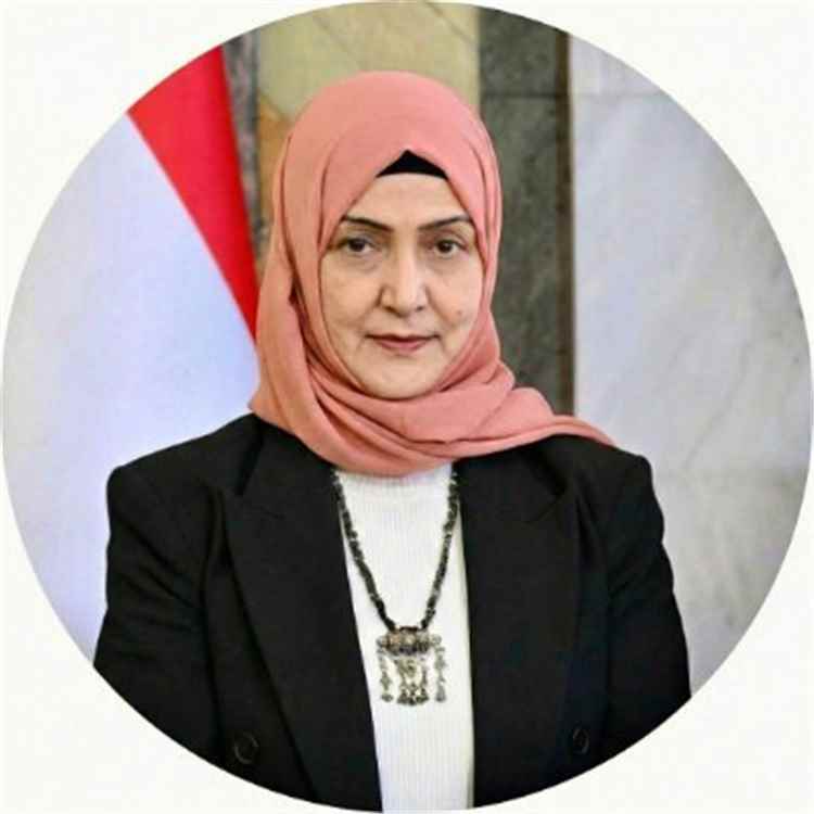 إشراق المقطري: استمرار قصف المخا يؤكد خطورة بقاء السلاح خارج سلطة الدولة