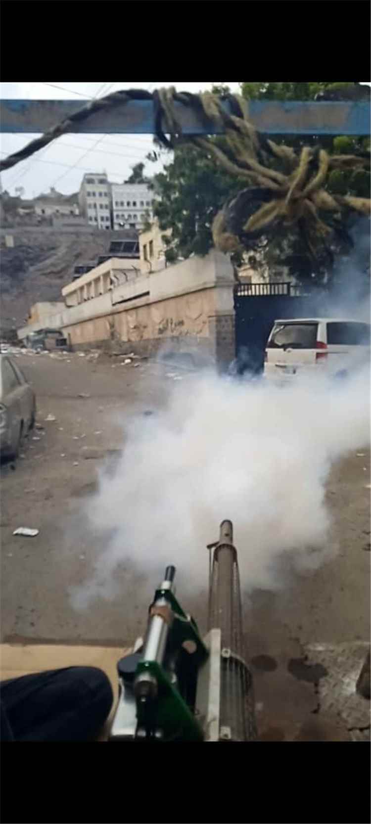 حملة رش ضبابي لمكافحة الحشرات الناقلة للأمراض في مديرية التواهي
