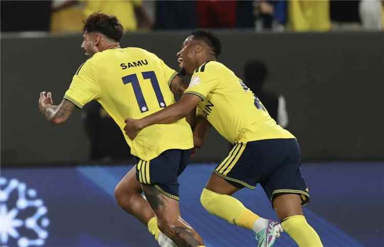 «دوري روشن السعودي» النصر يدشن حملة الدفاع عن اللقب بثلاثية نظيفة في مرمى الفتح