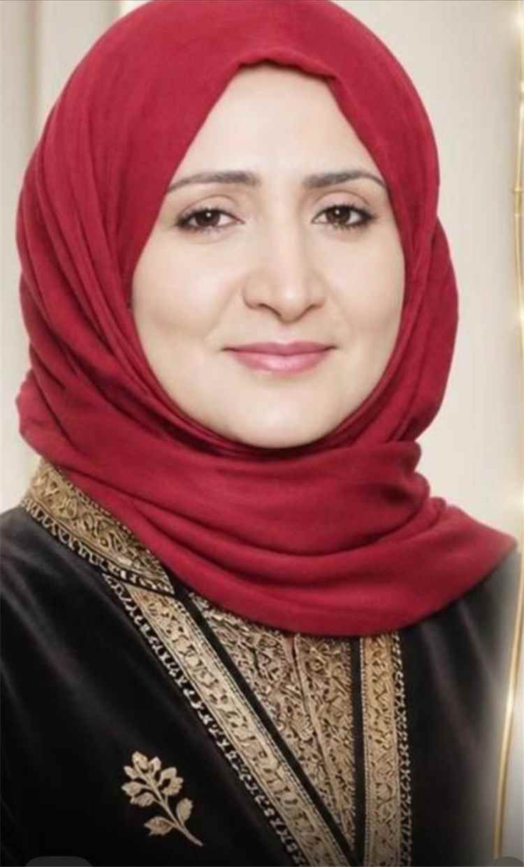 ألفت الدُبعي ترد على ترشيحها محافظًا لتعز وتؤكد تقديم استقالتها من حزب الإصلاح منذ سنوات