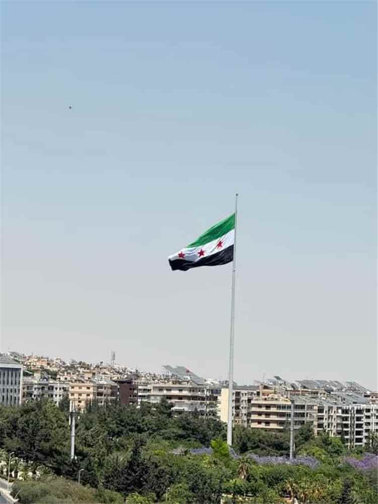 الشرع يتوعد إسرائيل : لا تختبروا صبر السوريين.. والجولان سيعود