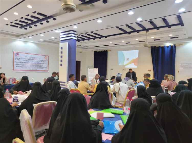 قيادات مجتمعية في أبين تتلقى تدريبًا متقدمًا لتعزيز السلام والاستجابة للأزمات