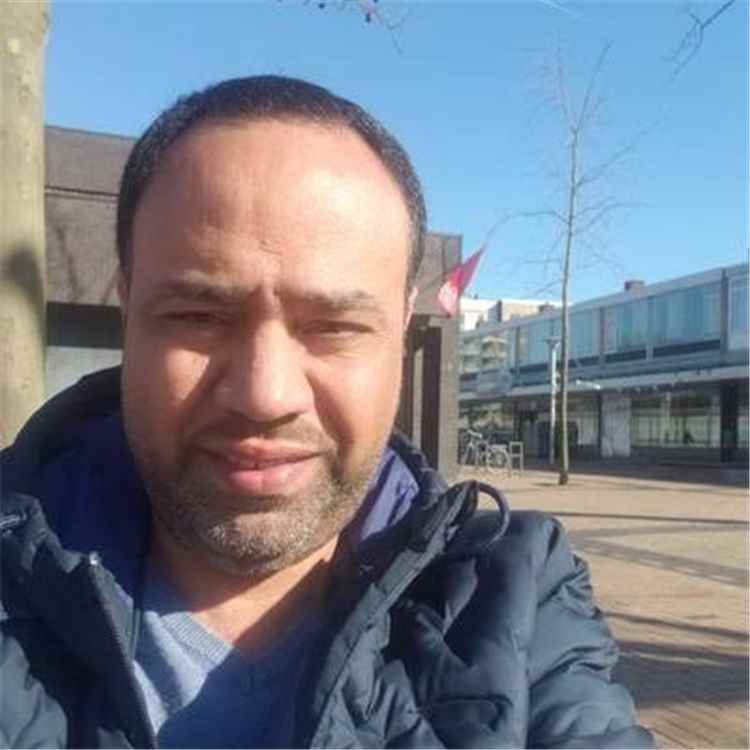 طائرة كبيرة تصل مطار صنعاء اليوم.. والخراز يكشف تفاصيل عن وصول مسؤول إيراني