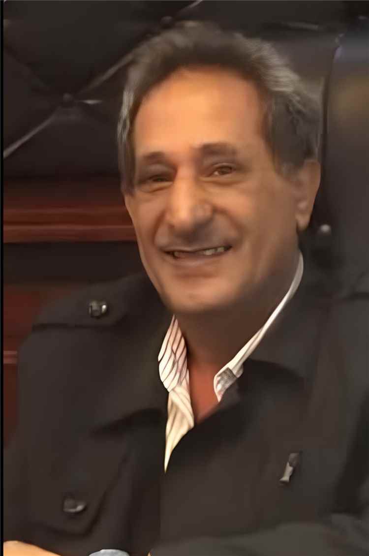 السلطان نواف العفيفي يبعث برقية عزاء ومواساة في وفاة الشيخ حسن عوانه السعدي