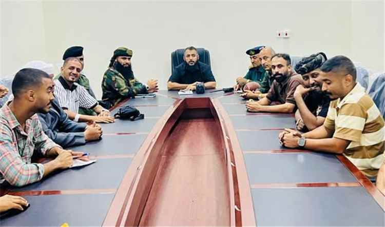 مدير عام التواهي يبحث مع إدارة مكافحة المخدرات سبل تعزيز التوعية وحماية الشباب