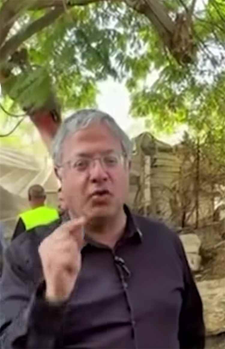 بن غفير يتباهى بهدم 10 آلاف منزل فلسطيني