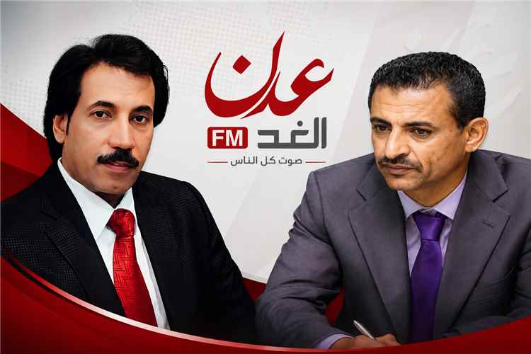 هاني البيض لمنصور زيد : ماتخليك في حالك وتركز على محافظتك لحج بدلاً عن حضرموت