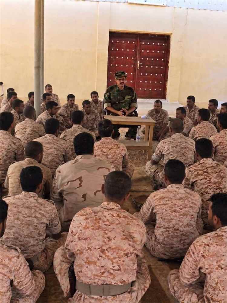 محاضرة توعوية بمعسكر الأحقاف في القيعان حول «الروح المعنوية وأثرها العسكري»
