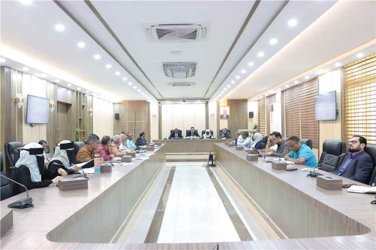 الوزير السقطري يترأس اجتماعًا مع البنك الدولي والفاو وبرنامج الأغذية العالمي لمناقشة تحديث مشروع الأعمال الزراعية في اليمن