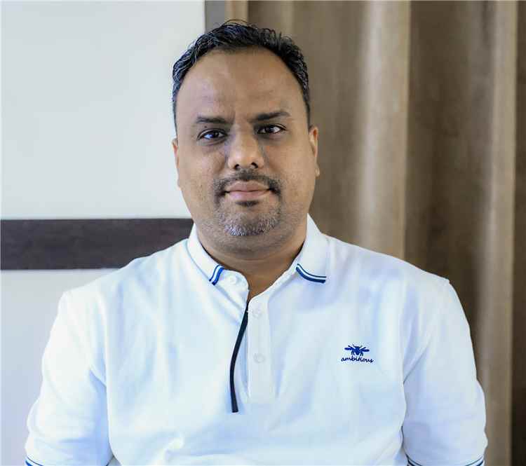 وديد ملطوف: إلى متى تستمر الأزمات في عدن؟