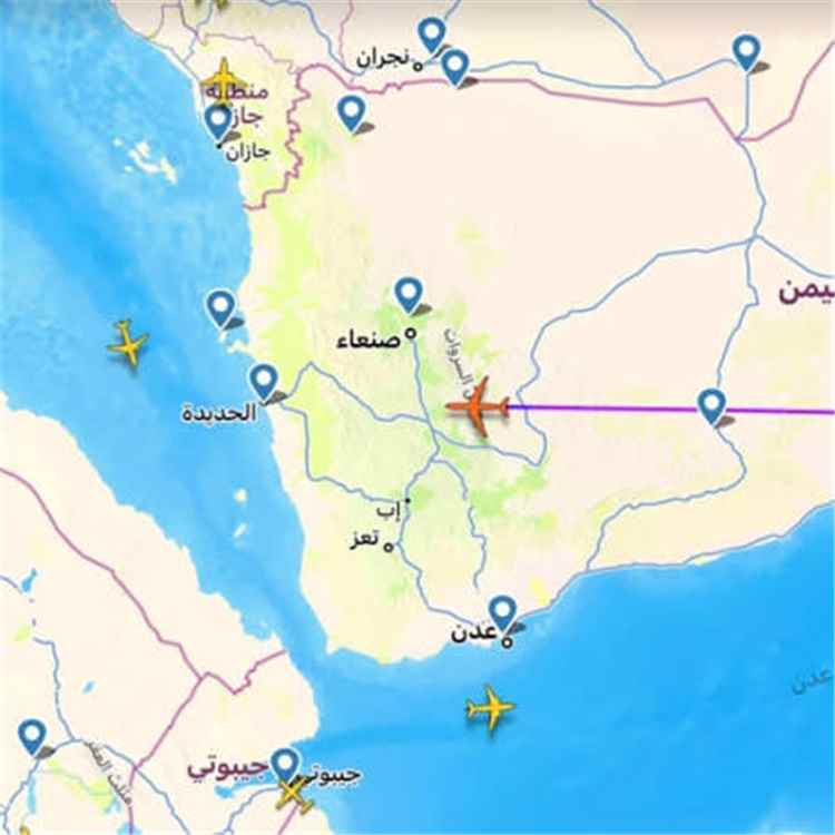 باحث في الشؤون العسكرية: تدفق الطائرات إلى مطار صنعاء يحمل تهديدًا خطيرًا