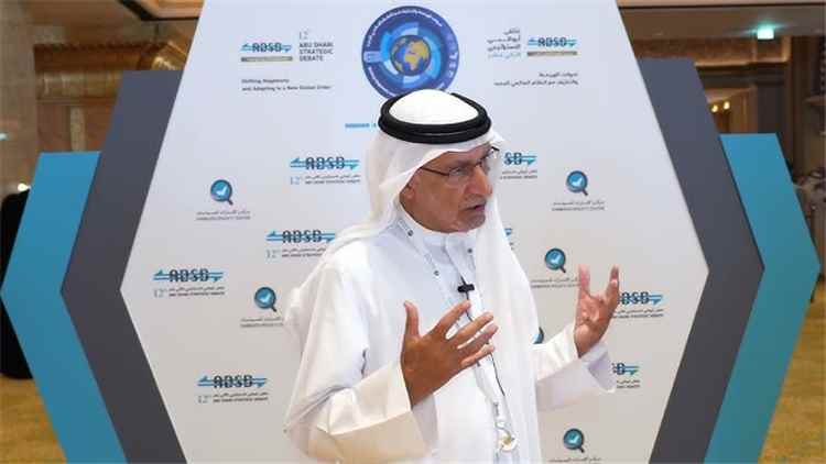 عبدالخالق عبدالله: الإمارات استبقت قراراً أمريكياً بشأن إيران