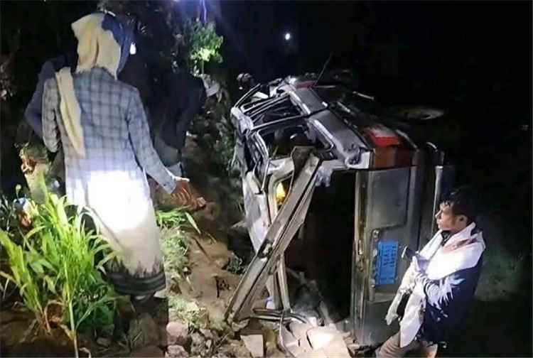 مصرع 5 وإصابة أكثر من 10 آخرين أثناء عودتهم من فعالية حوثية في حجة