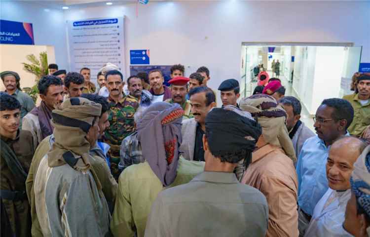 محافظ شبوة يزور الهيئة ويوجه باستكمال متطلبات تشغيل الرنين المغناطيسي والطوارئ