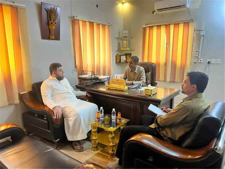 مدير عام الشؤون الاجتماعية والعمل بساحل حضرموت يطلع على أنشطة مؤسسة نهد التنموية