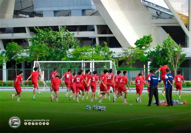 منتخب الشباب يجري تمرينه الأول في كمبودياً استعداداً للتصفيات الآسيوية
