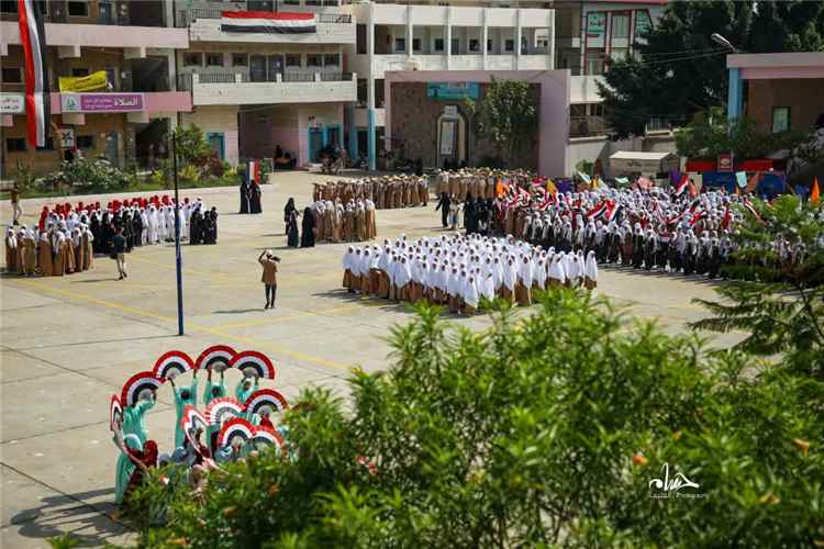 المخلافي: مدارس تعز بحاجة إلى 18 ألف معلم لسد العجز بعد تقاعد 16 ألفًا