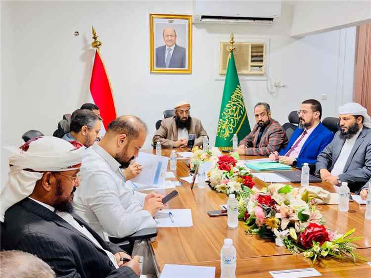 اللجنة الإشرافية العليا للحج ترسي خدمات حجاج اليمن في الأراضي المقدسة على شركة «هوليدي إن بكة»