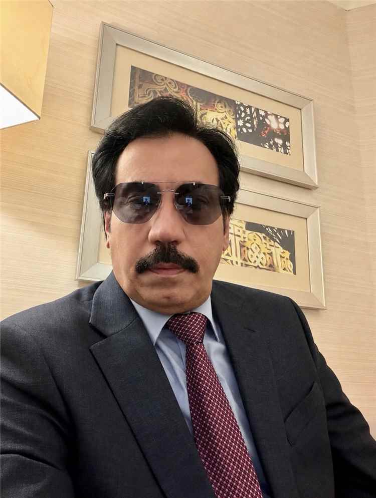 هاني البيض يبارك انعقاد المؤتمر التأسيسي للمجلس التنسيقي الحضرمي الأعلى