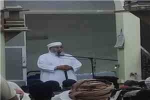 ندوة علمية بمسجد جنيد في زنجبار تحذر من مخاطر الفكر الحوثي
