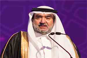 باحث سعودي: دولة كبرى هددت بمعاقبة الشرعية والتحالف خلال معركة الحديدة إذا واصلا التقدم نحو صنعاء
