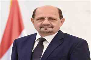 رئيس الوزراء يعزي بوفاة وزير الصحة الأسبق الدكتور عوض بامطرف