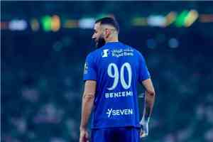 أحداث متسارعة ومفاجئة.. الهلال يفسخ عقد بنزيما