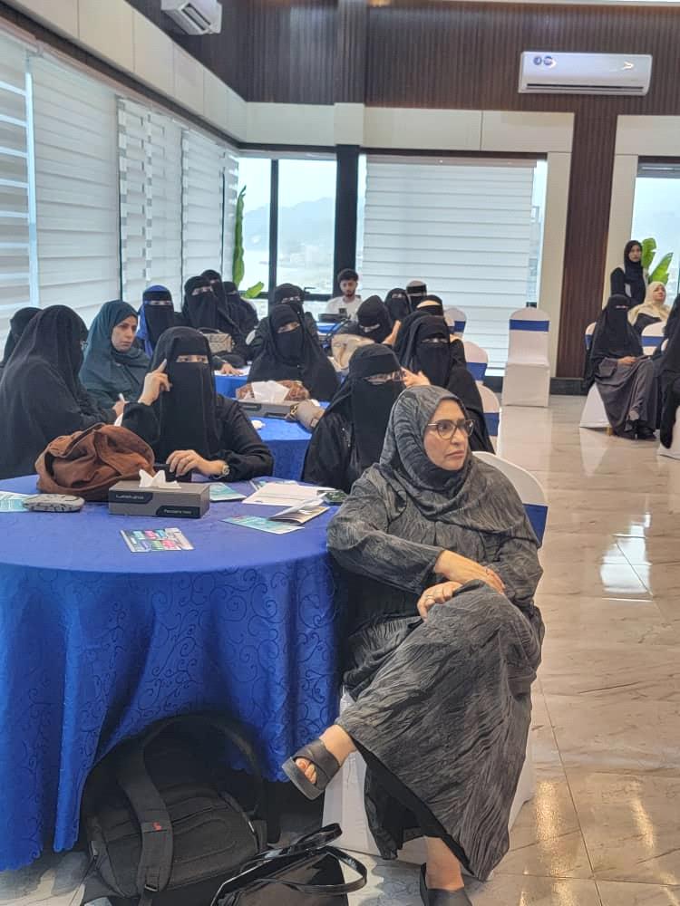 السباعي والمشرع يدشنان برنامج تدريبي عن  الكشف المبكر لسرطان عنق الرحم