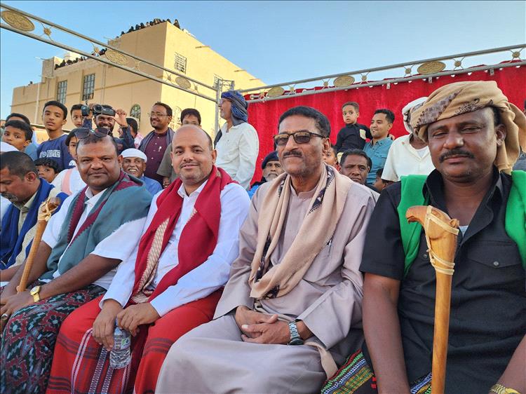 مدينة تريم تشهد سباق الهجن السنوي