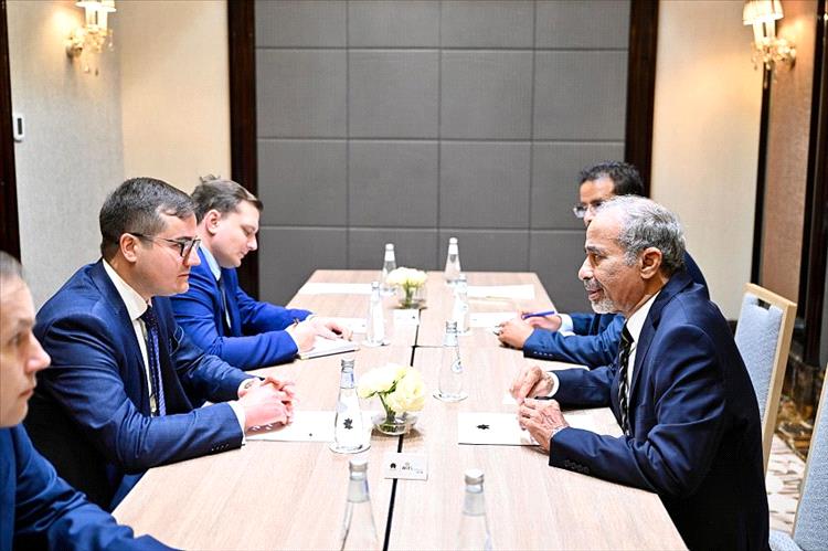 الفريق الصبيحي يبحث مع السفير الروسي المستجدات الوطنية ويثمن الجهود السعودية