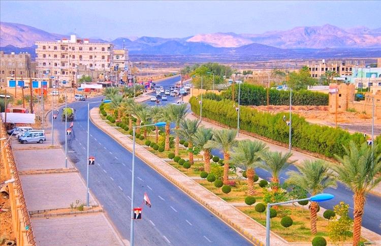 شرطة مأرب تضبط متهم بالتقطع ونهب سيارة