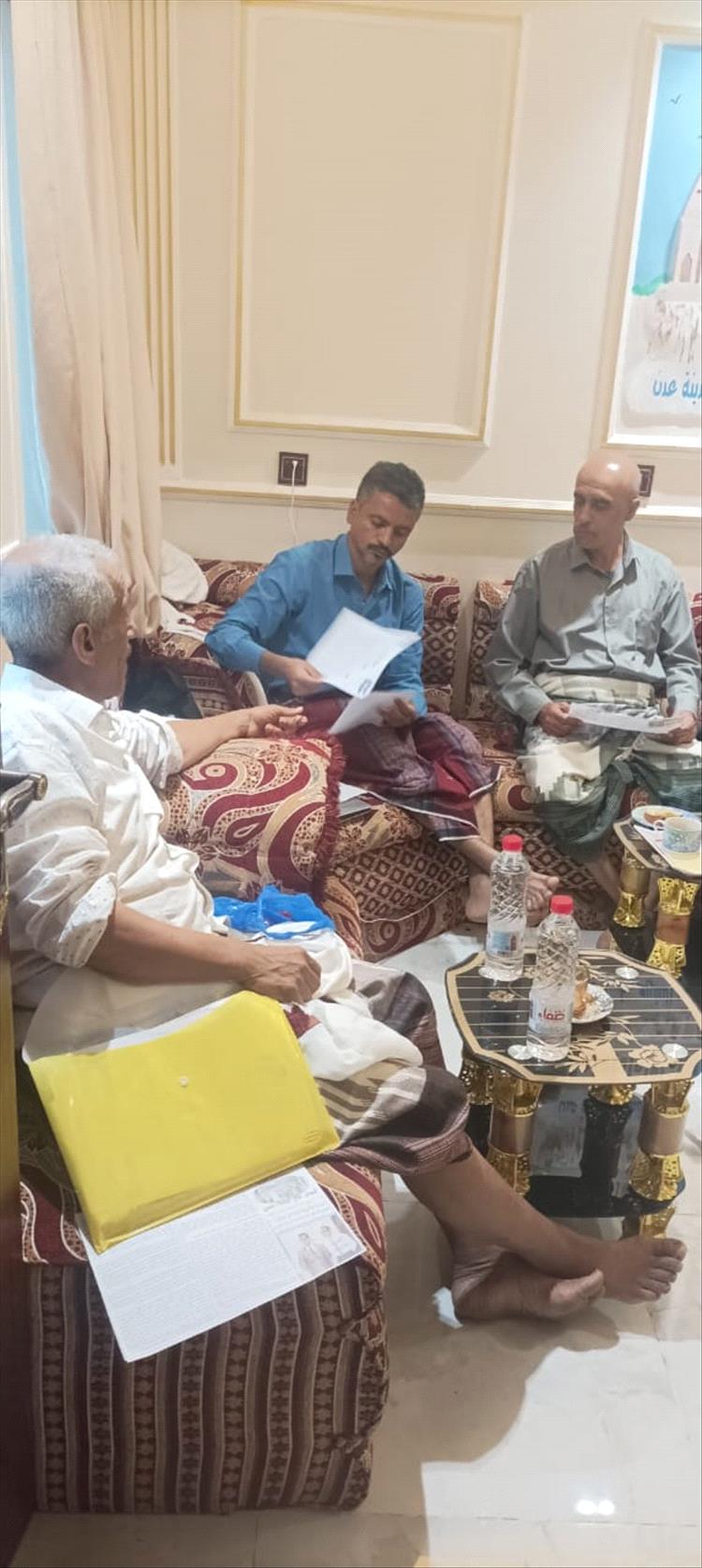 في لقاء تشاوري.. رئيس مجلس أبناء عدن يستقبل قيادات وائتلافات شبابية لبحث مستقبل المدينة