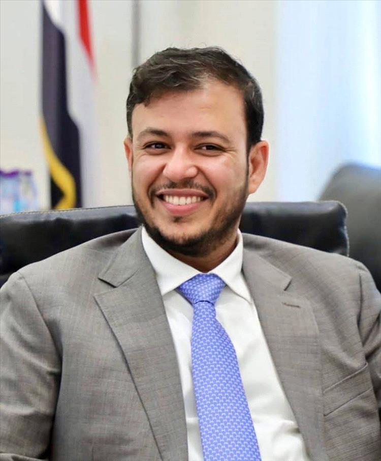 الدكتور عبدالله العليمي يرحّب بتشكيل حكومة الكفاءات ويؤكد دعم مجلس القيادة الكامل لنجاح مهامها