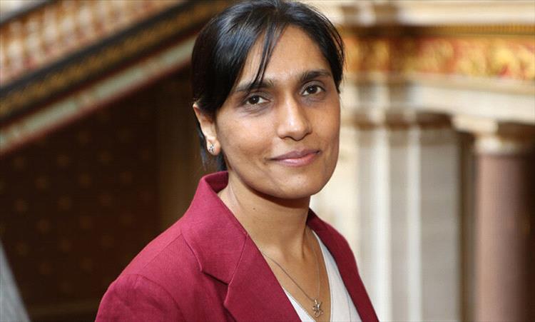 بريطانيا تؤكد دعمها للحكومة اليمنية الجديدة لتعزيز الأمن والاستقرار