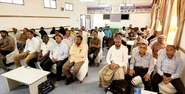 بدء دورة تدريبية في مجال الممارسات الزراعية الجيدة والمكافحة لآفات نخيل التمر في حضرموت