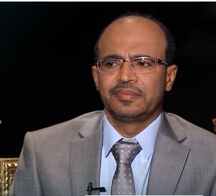 صحافي يستعرض المسار الأكاديمي والمهني للدكتور محمد عبدالله علي بامقاء وزير النفط الجديد