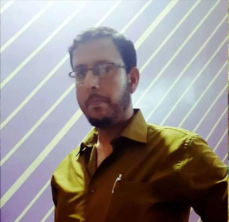 كاتب سياسي: على الجنوبيين اعتبار الانتقالي تجربة منتهية والاتجاه نحو كيان جديد جامع