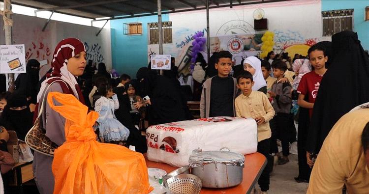 مدرسة اجيال الغد الأهلية بتبن تقيم مهرجان وطبق خيري لصالح مرضى السرطان