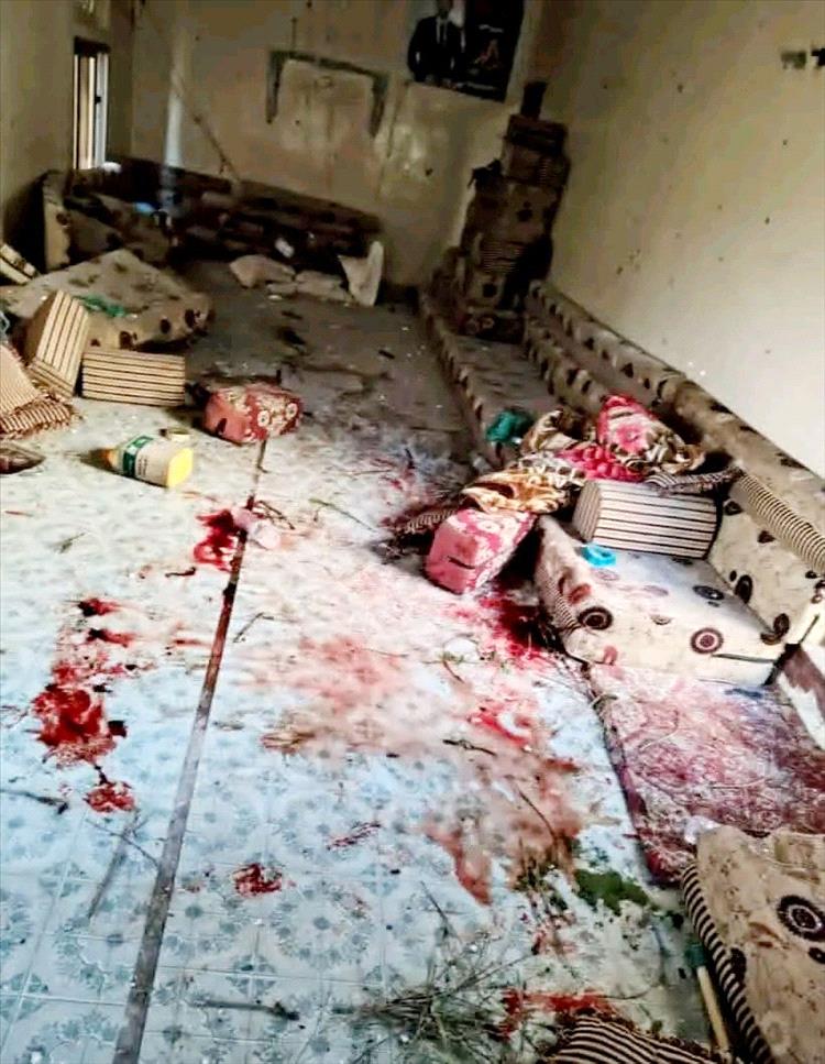 قنبلة داخل مجلس مكتظ تنهي حياة شخصين وتصيب سبعة في جبل حبشي